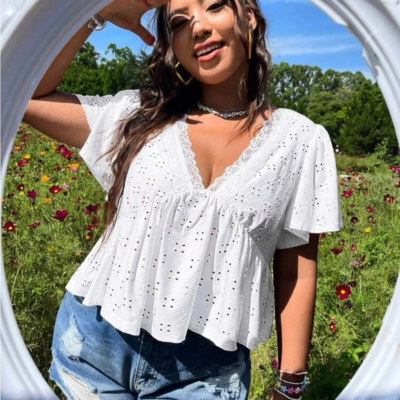 SHEIN Tops - Shein embroidered top